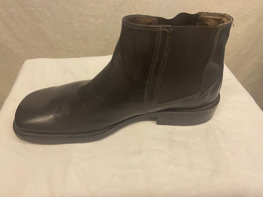 Cooper & Co. Vitello Nero